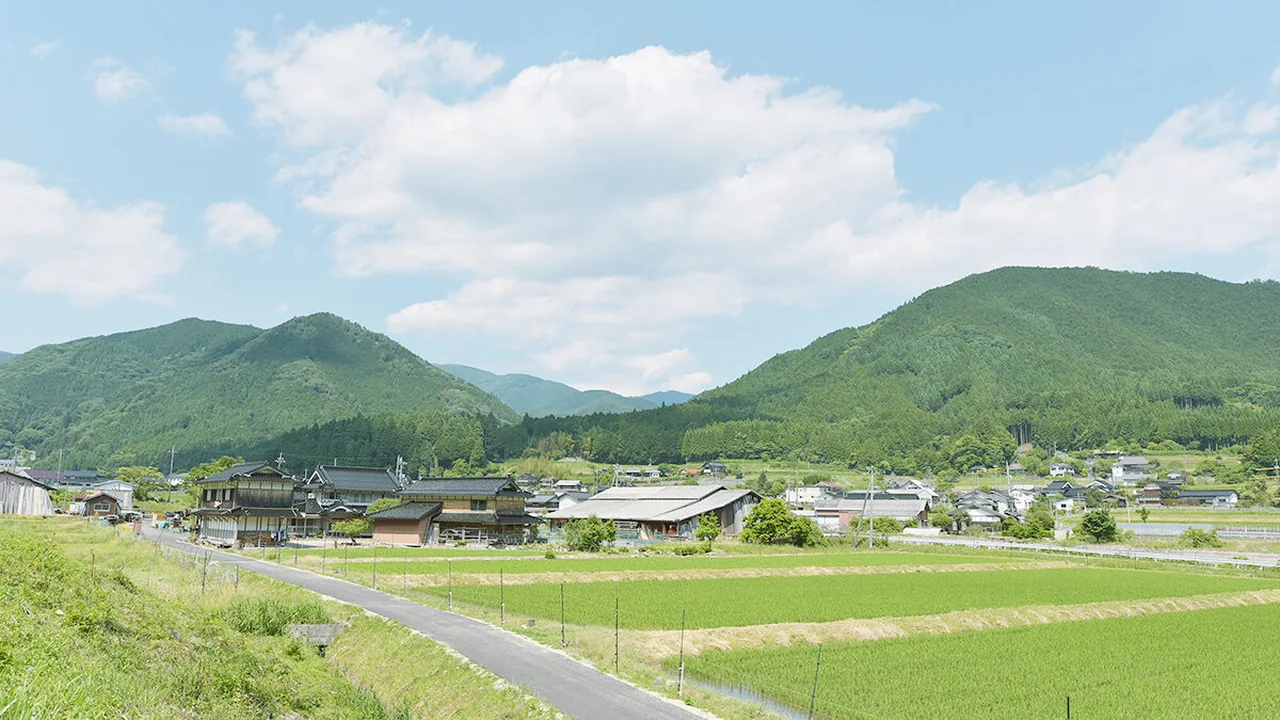 岡山県西粟倉村の森林と集落